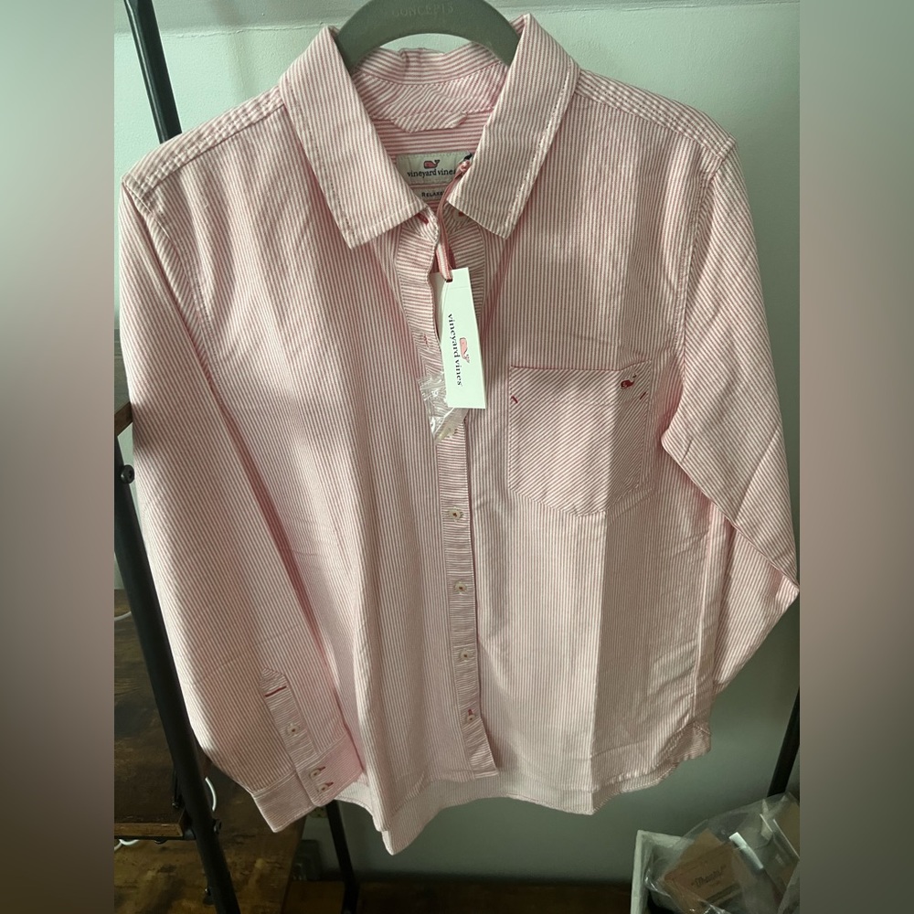 Vineyard vines NWT relaxed shit pink stripe button down size 8